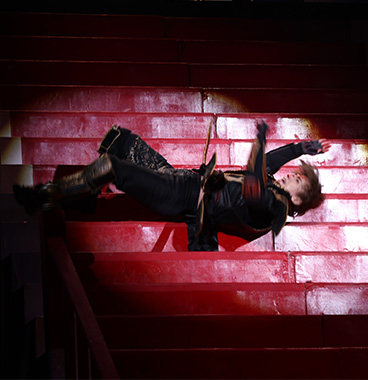 Stage photo 4-7